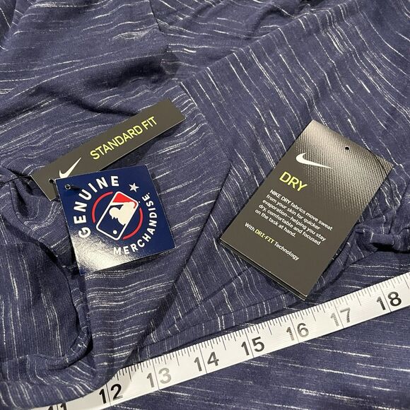 Nike Women’s Dri Fit NY Yankees Hoodie Size Large NWT MSRP $55 - Picture 7 of 11